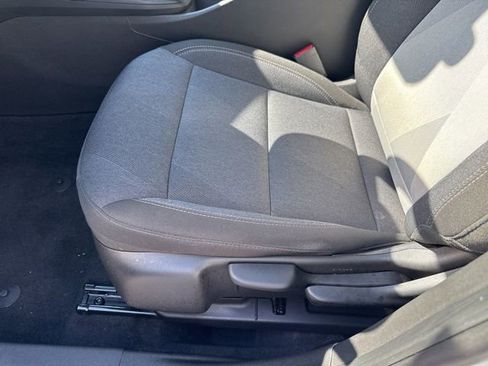 Used 2025 Chevrolet Trax LS image 11