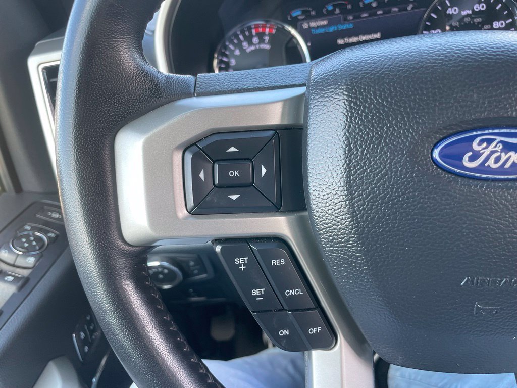 Used 2022 Ford F250 Lariat w/ Black Appearance Package AWD/4WD image 21