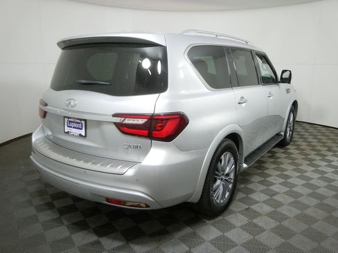 Used 2020 INFINITI QX80 Luxe w/ Proassist Package image 3