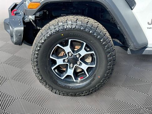 Used 2022 Jeep Wrangler Unlimited Rubicon w/ Steel Bumper Group AWD/4WD image 20