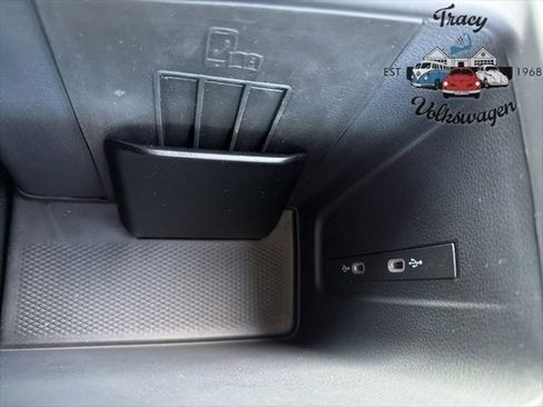 New 2026 Volkswagen Tiguan SE R-Line image 13