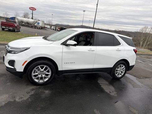 Used 2023 Chevrolet Equinox LT w/ Driver Convenience Package image 8
