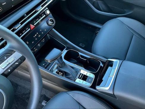 New 2026 Hyundai Santa Cruz SEL FWD image 8