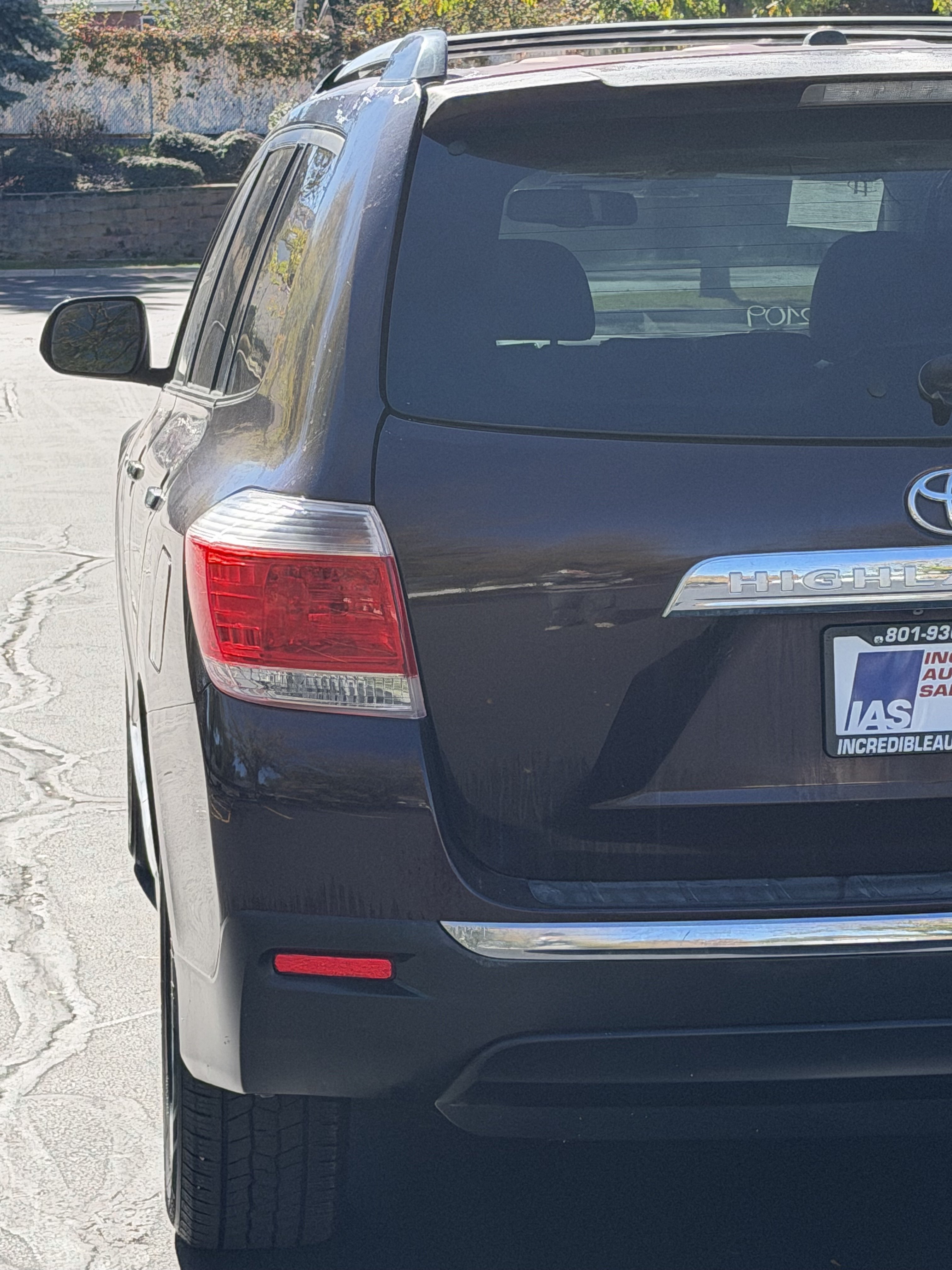 Used 2013 Toyota Highlander Limited FWD image 12