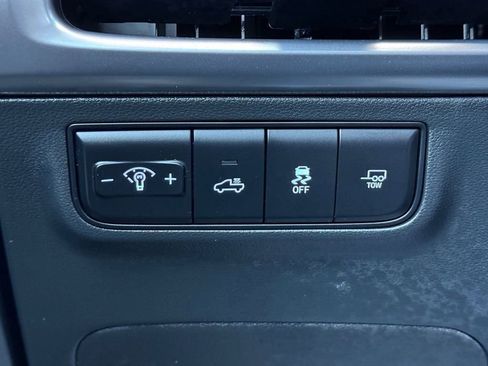 Certified 2025 Hyundai Santa Cruz Limited image 21
