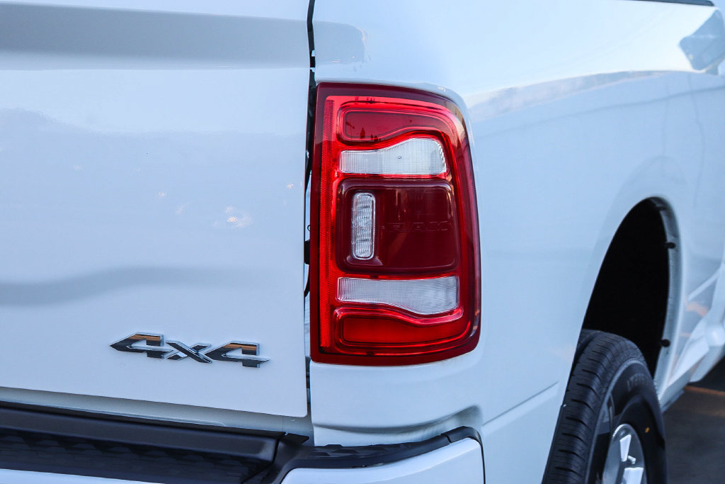 Used 2024 RAM 2500 Laramie w/ Safety Group AWD/4WD image 10