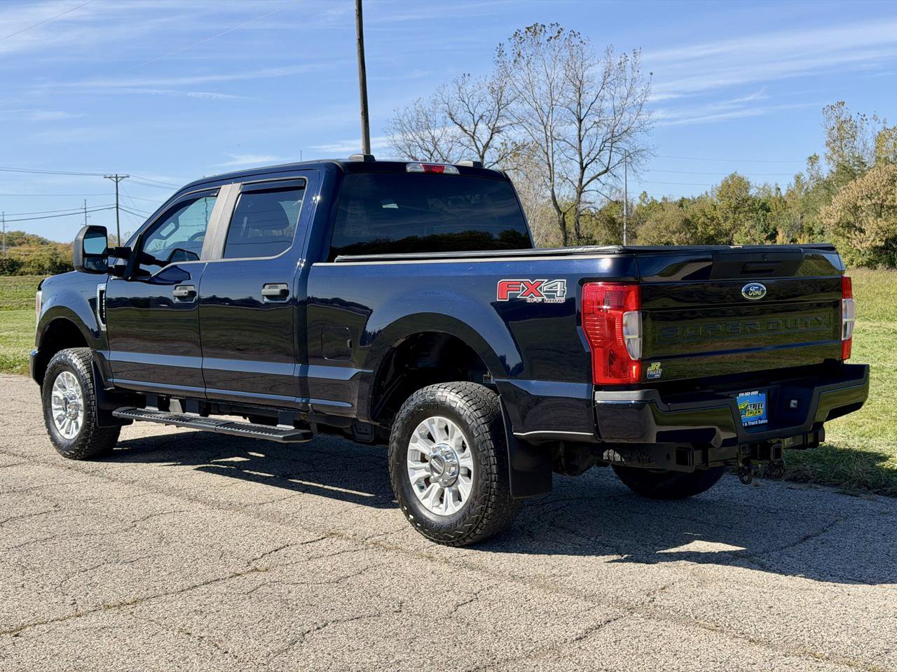 Used 2021 Ford F250 XL w/ STX Appearance Package AWD/4WD image 4