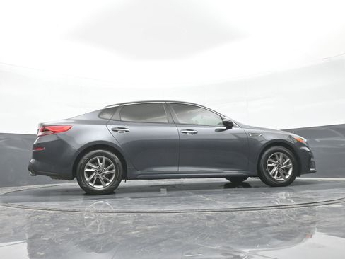 Used 2020 Kia Optima LX image 44
