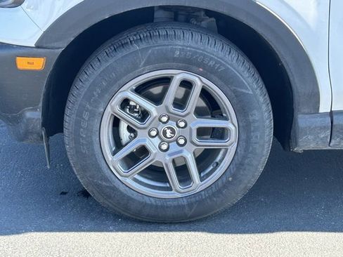 Used 2025 Ford Bronco Sport Big Bend image 11