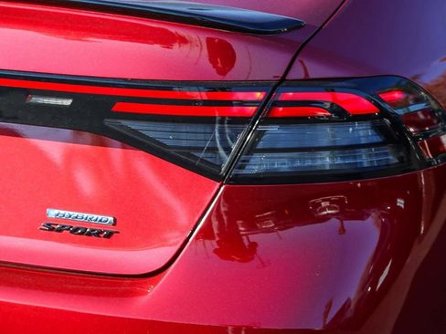 Used 2024 Honda Accord Sport image 10