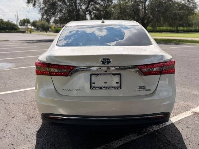 Used 2018 Toyota Avalon Limited w/ Protection Package FWD image 5