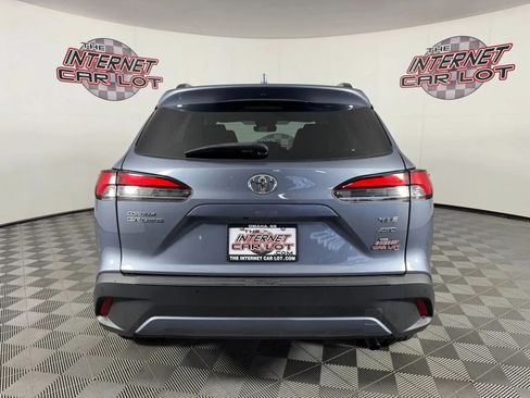 Used 2023 Toyota Corolla Cross XLE w/ Convenience Package AWD/4WD image 6