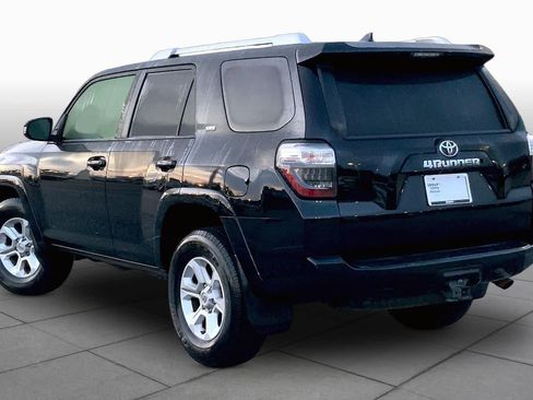 Used 2015 Toyota 4Runner SR5 RWD image 12