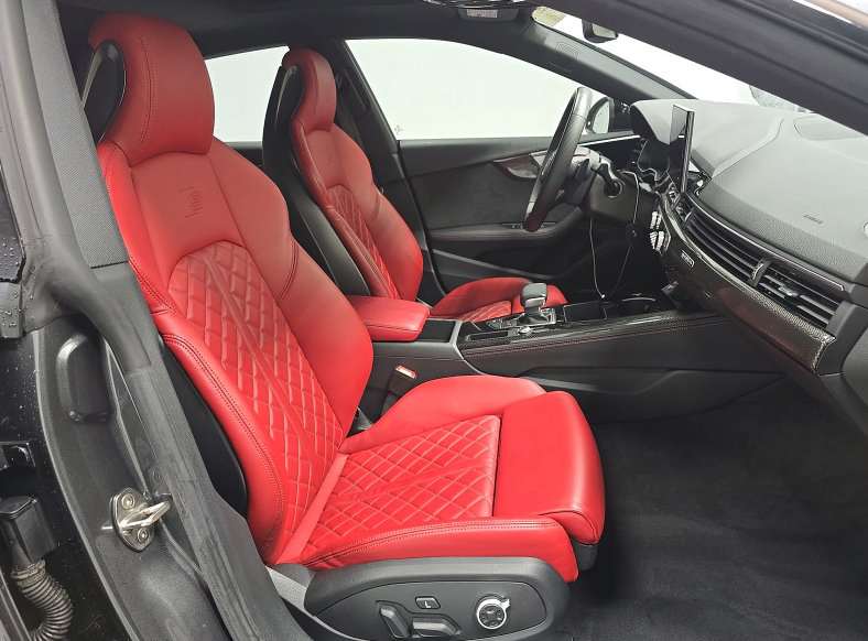 Used 2023 Audi S5 Premium Plus w/ Premium Plus Package AWD/4WD image 8