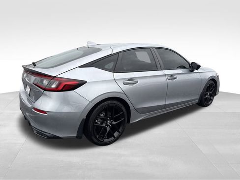 Used 2023 Honda Civic Sport image 5