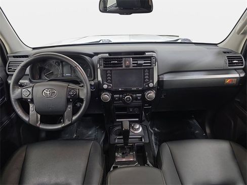 Used 2023 Toyota 4Runner 40th Anniversary SE image 10