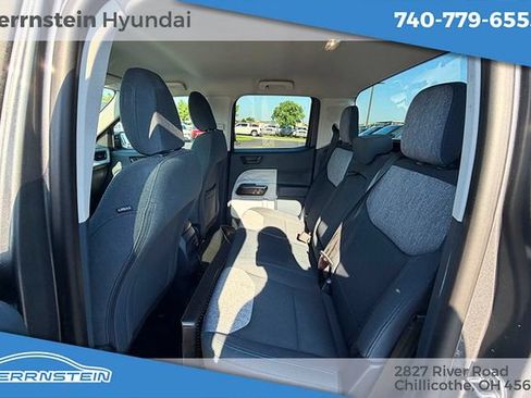 Used 2025 Ford Maverick XLT w/ XLT Luxury Package AWD/4WD image 21