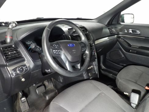 Used 2018 Ford Explorer 4WD Police Interceptor image 10