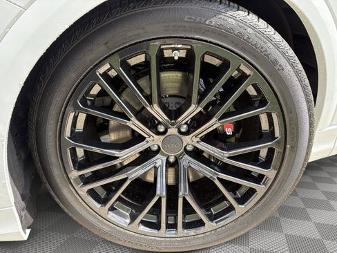 New 2026 Audi SQ8 Premium Plus AWD/4WD image 9