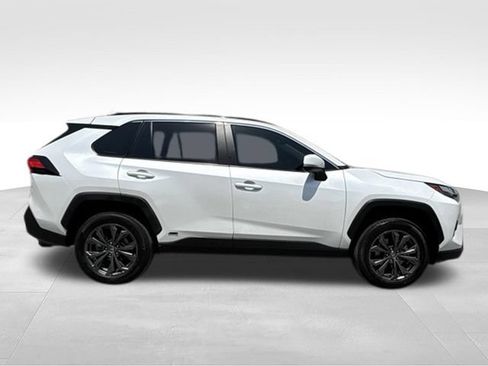 Used 2024 Toyota RAV4 XLE Premium w/ Weather Package AWD/4WD image 8