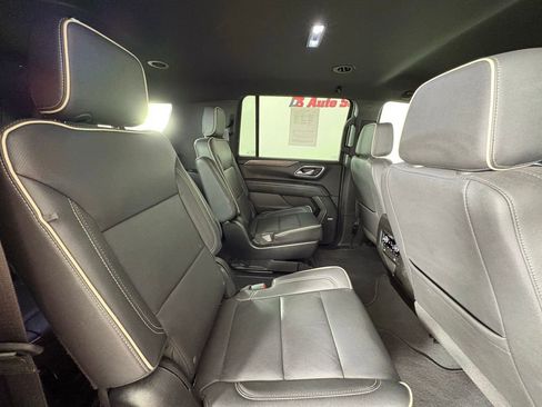 Used 2023 Chevrolet Suburban Premier RWD image 53