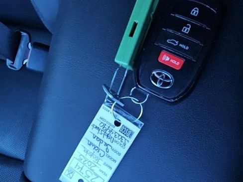 Used 2025 Toyota Crown XLE image 54