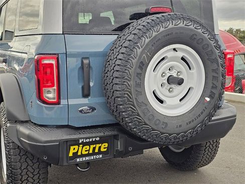 New 2025 Ford Bronco Heritage Edition image 7