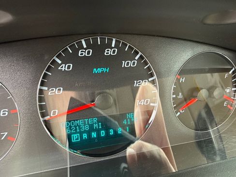 Used 2008 Chevrolet Impala LT image 14