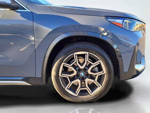 Used 2024 BMW X1 xDrive28i w/ Premium Package image 5