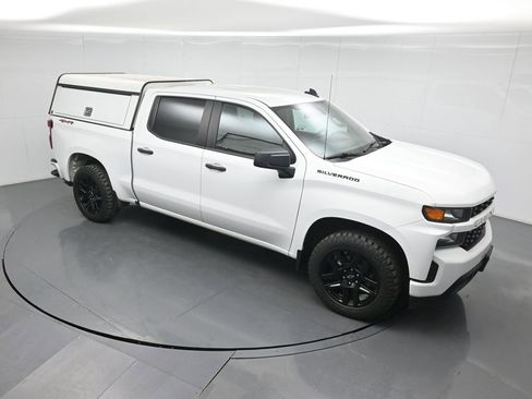 Used 2022 Chevrolet Silverado 1500 Custom w/ LPO, Blackout Package AWD/4WD image 33