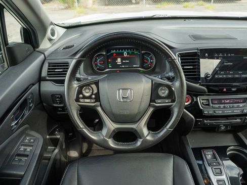Used 2019 Honda Pilot Touring image 27