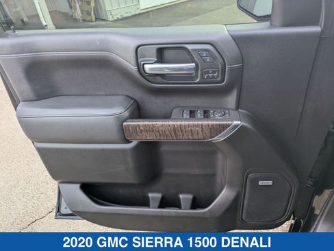 Used 2020 GMC Sierra 1500 Denali w/ Denali Ultimate Package image 12