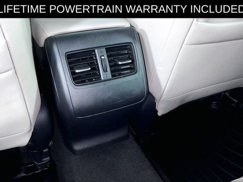 Used 2018 Honda Accord Touring image 32
