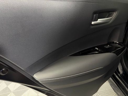 Used 2025 Toyota Corolla XSE image 27