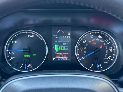 Used 2022 Toyota RAV4 XLE image 26