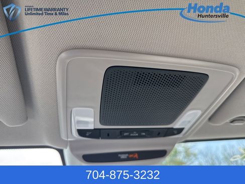 Certified 2026 Honda HR-V LX image 24