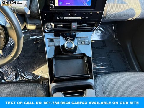 Used 2023 Subaru Solterra Premium image 25