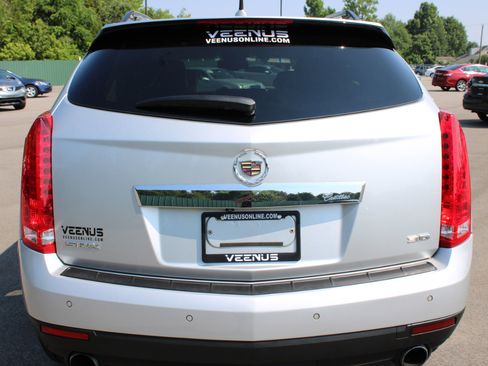 Used 2012 Cadillac SRX Luxury image 5