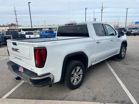 Used 2025 GMC Sierra 1500 SLT image 7