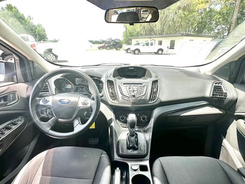 Used 2016 Ford Escape S FWD image 17