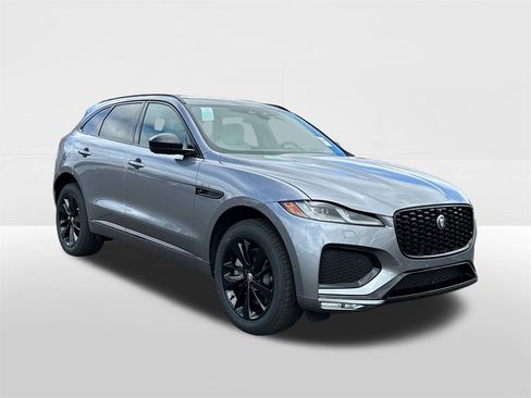New 2026 Jaguar F-PACE R-Dynamic S image 5