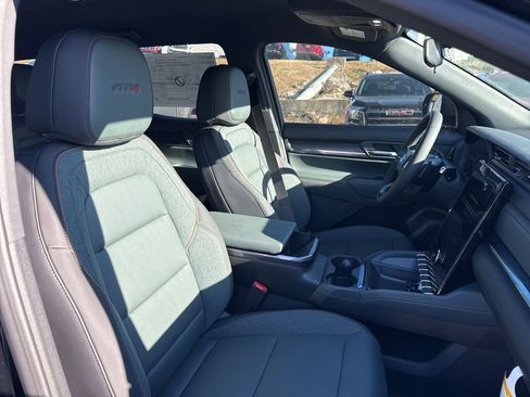 New 2026 GMC Terrain AT4 image 22