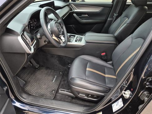 Used 2024 MAZDA CX-90 3.3 Turbo S w/ Premium Package image 11