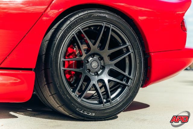 Used 1997 Dodge Viper GTS RWD image 49