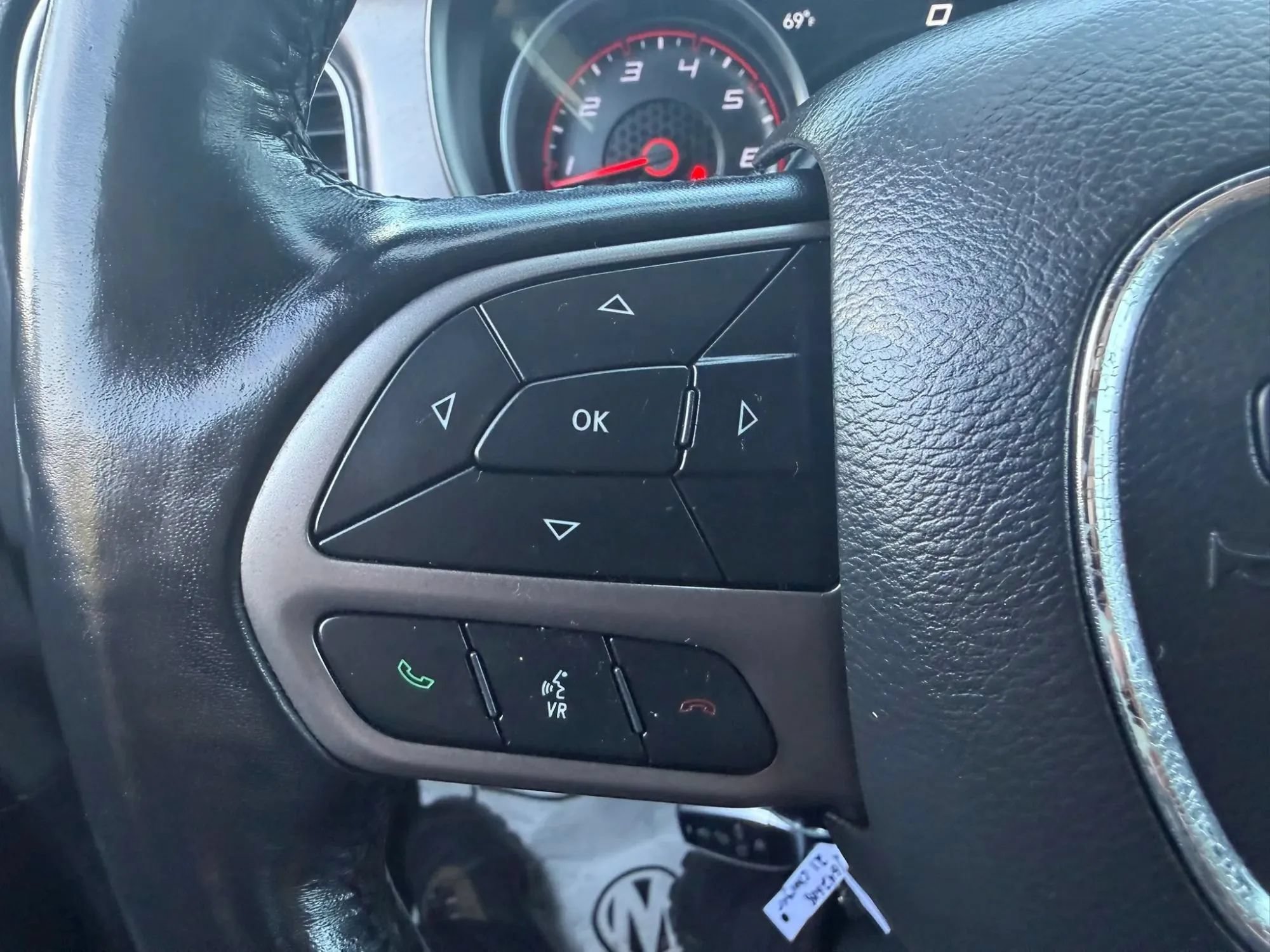 Used 2021 Dodge Charger SXT w/ Leather Interior Group RWD image 13