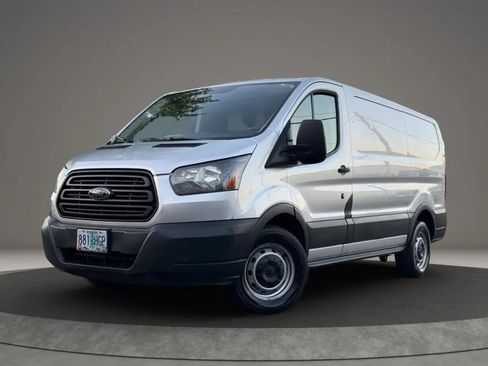 Used 2015 Ford Transit 150 130 Low Roof RWD image 3