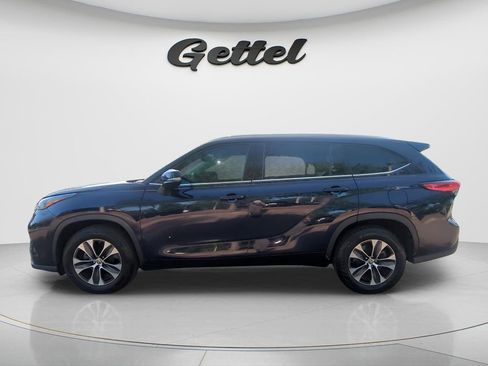Used 2020 Toyota Highlander XLE FWD image 8