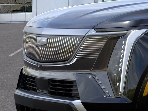 New 2025 Cadillac Escalade IQ Luxury 1 w/ Smart Trailering package image 14