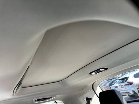 Used 2025 BMW X7 xDrive40i w/ Premium Package image 15