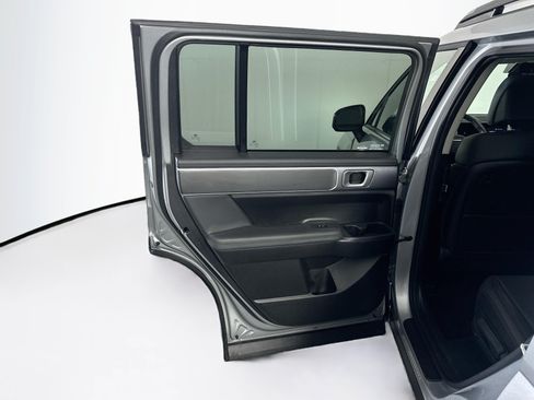 Used 2025 Hyundai Santa Fe SEL FWD image 27
